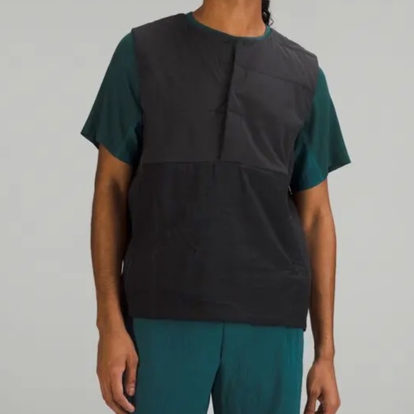 LULULEMON  Side-Zip Insulated Hiking Vest - Picture 1 of 8